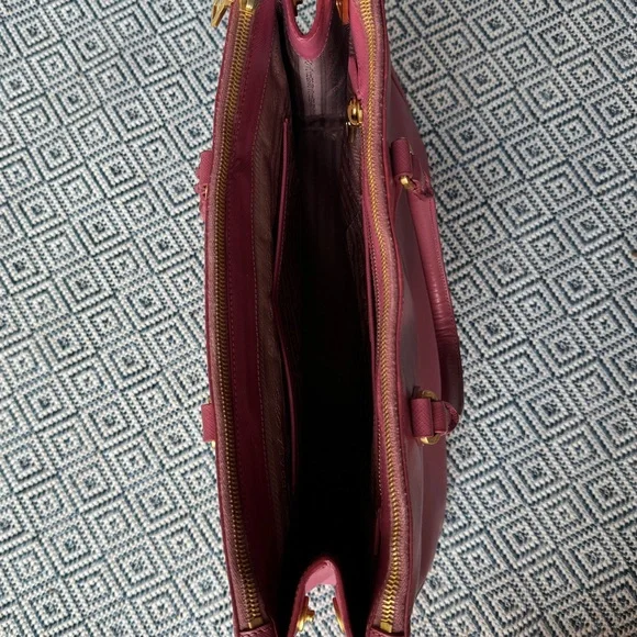 Prada Galleria Saffiano Tote, Peonia - Picture 16 of 17